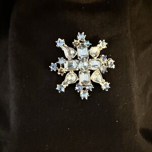 Vintage Blue Rhinestone Snowflake Brooch Pin Statement Jewelry Missing Stones